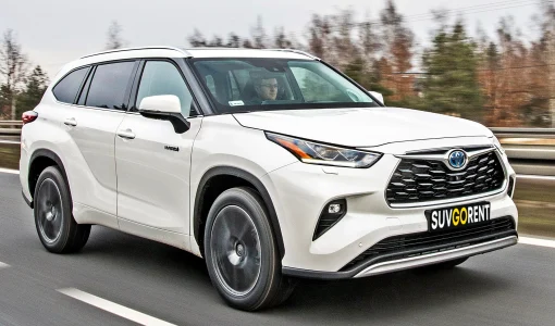 toyota-highlander-cennik-2023-otwarcie